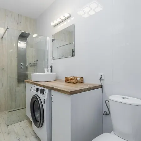 Апартаменты Family Magic & Sea With Terrace By Renters Свиноуйсьце