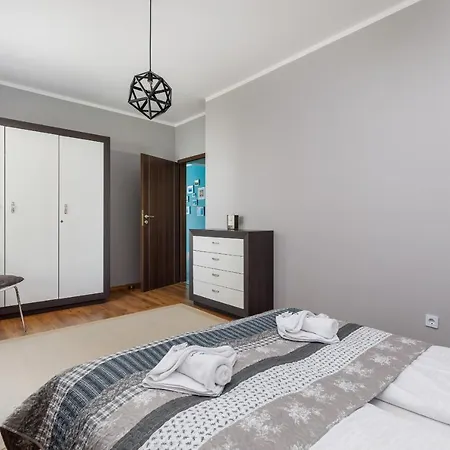 Апартаменты Family Magic & Sea With Terrace By Renters *