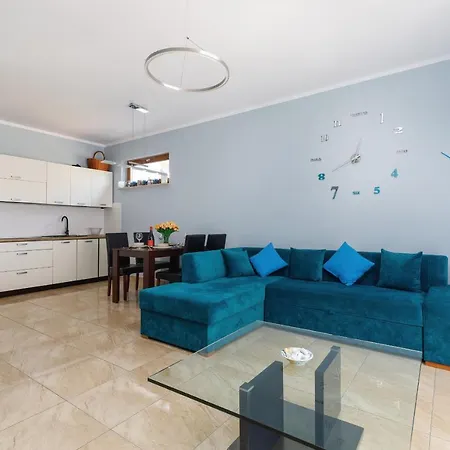 Family Magic & Sea With Terrace By Renters *